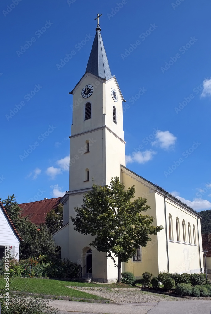 Pfarrkirche St. Bartholomäus in Töging   ...