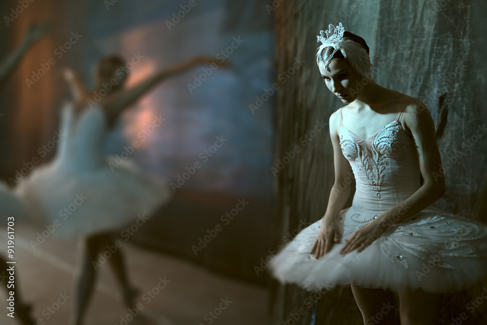 Fototapeta premium Ballerina standing backstage before going on stage
