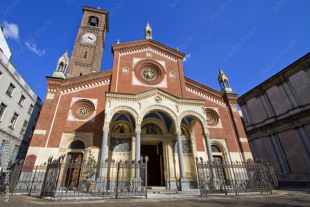chiesa santa eufemia milano italia