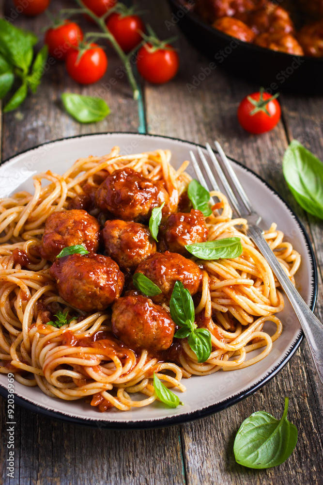 Spaghetty pasta with meatballs and tomato sauce Spaghetty pasta with meatballs and tomato sauce