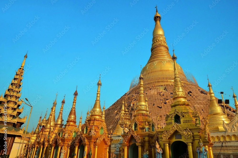 Fototapeta premium Shwedagon pagoda Myanmar
