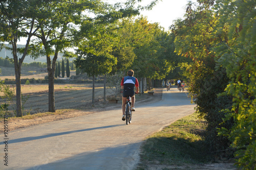 ruta en bicicleta por el campo