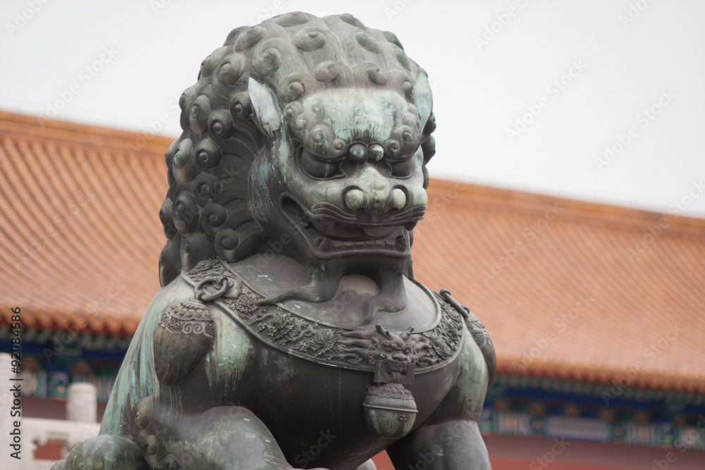 Statue in der Verbotenen Stadt Beijing/Peking in China. Statue in der Verbotenen Stadt Beijing/Peking in China.