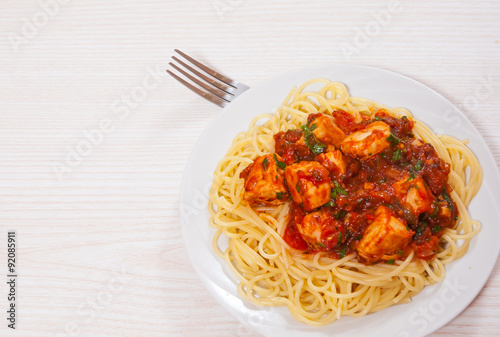 chicken breast in tomato sauce with spaghetti