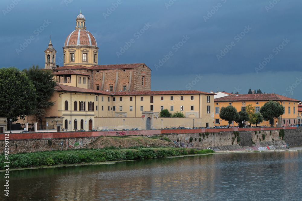 San Frediano et l'Arno sous l'orage