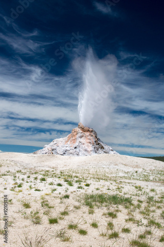 Hot spray from White Dome Geyser