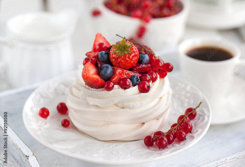Pavlova meringue cake with fresh berries Pavlova meringue cake with fresh berries