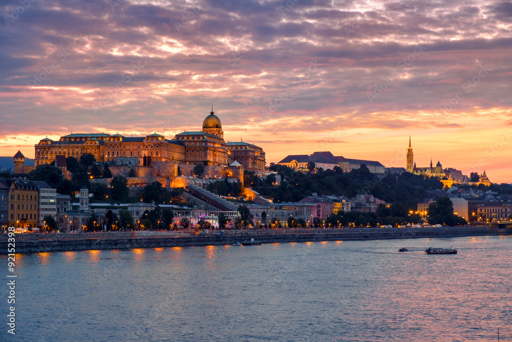 Fototapeta premium Budapest Castle at Sunset, Hungary