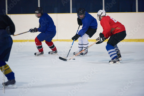 ice hockey sport players