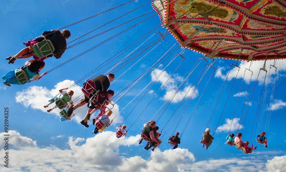 Wunschmotiv: Oktoberfest,wiesn,fahrgeschäft, fahrgeschäfte,riesenrad,theresienwiese,kettenkarussell