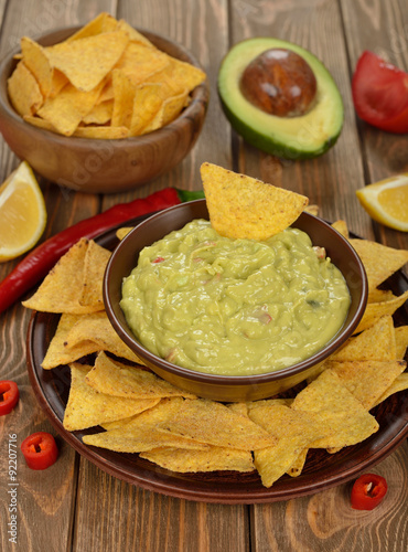 Guacamole with corn nachos