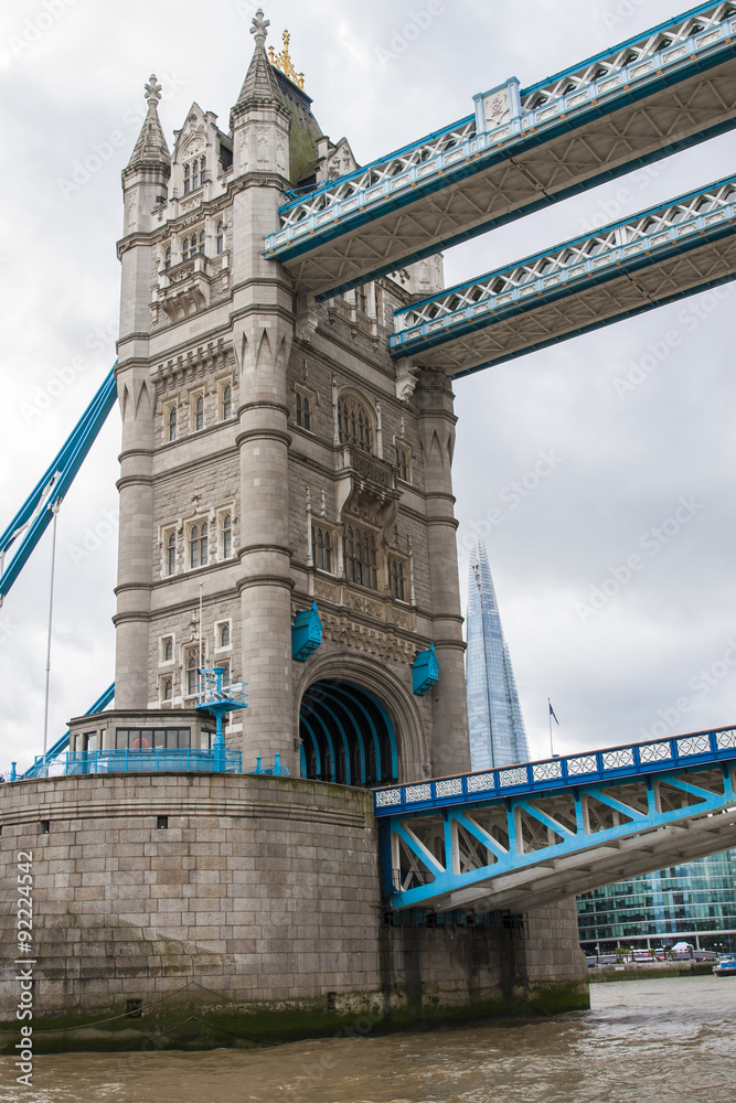 Tower Bridge Turm