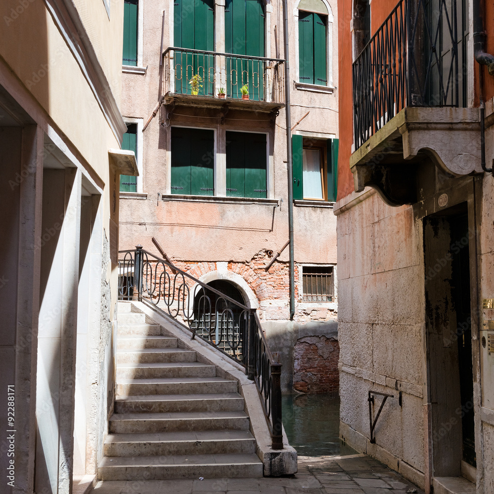 small street in Venice