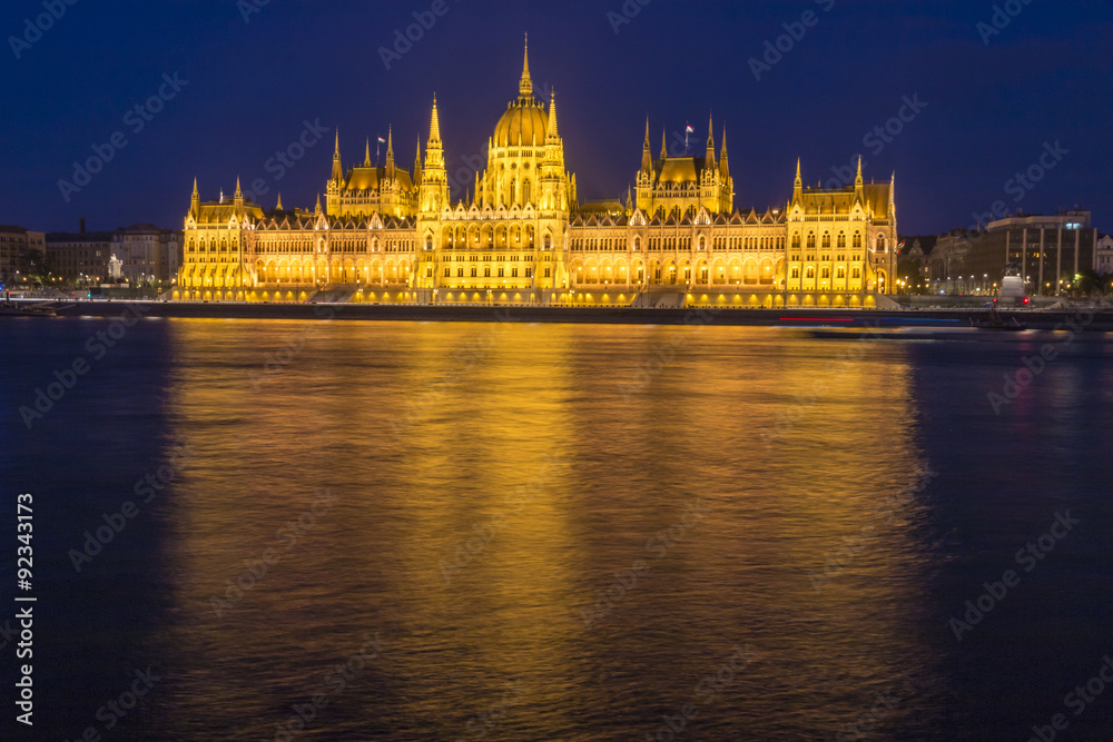 Evening view over river to Parliament house, Budapest, Hungary, Europe