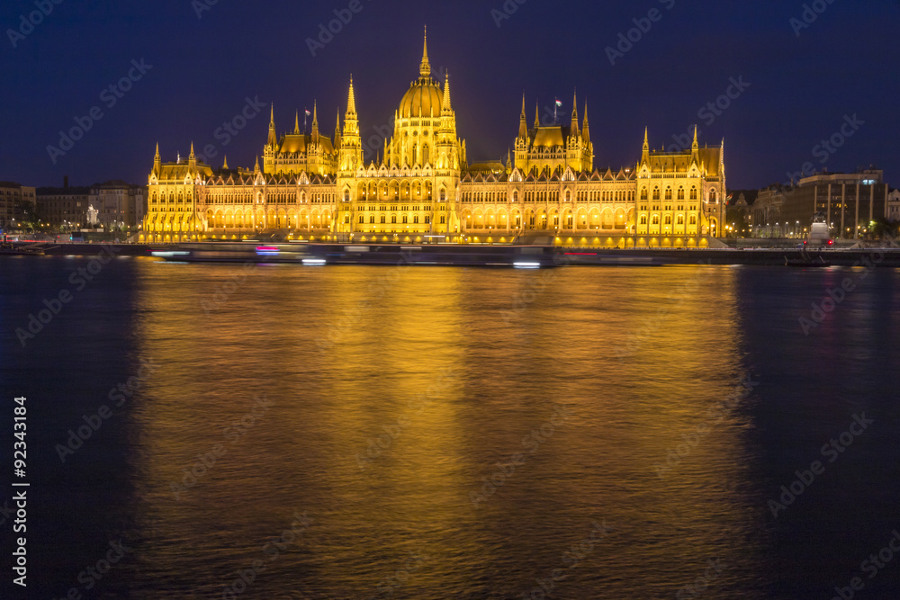 Evening view over river to Parliament house, Budapest, Hungary, Europe