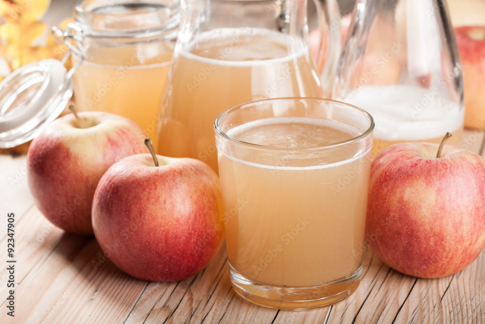 Fresh apple juice and apples Fresh apple juice and apples