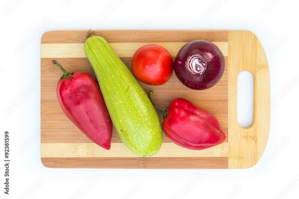 Some vegetables on cutting board