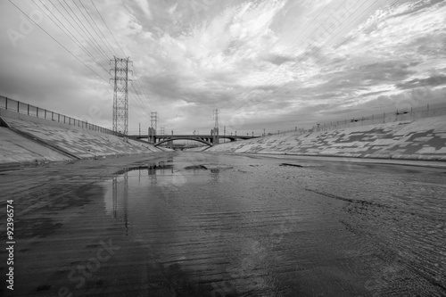 Scenic Los Angeles River Bl...