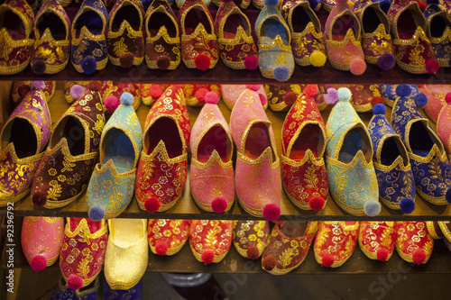 Zapatos tradicionales turcos