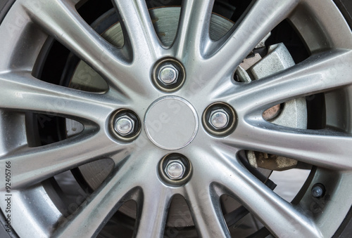 Modern alloy wheel