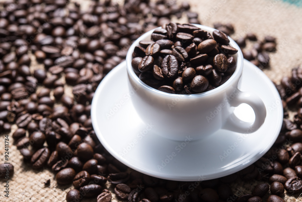 Obraz premium roasted coffee beans, can be used as a background