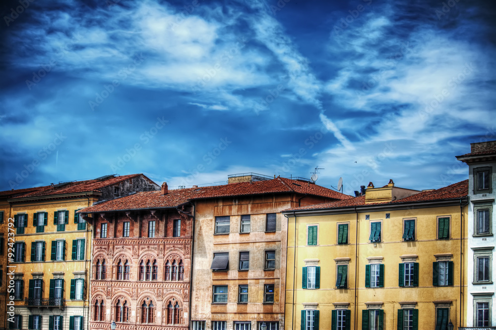 beautiful buildings in Pisa Lungarno