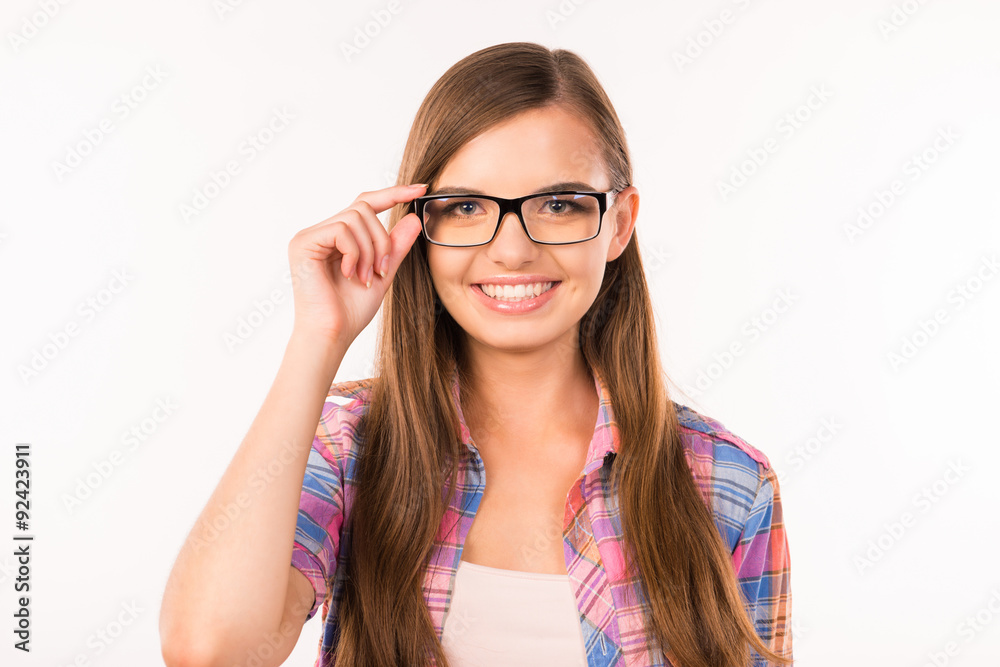 girl adjusts her glasses and smplpng