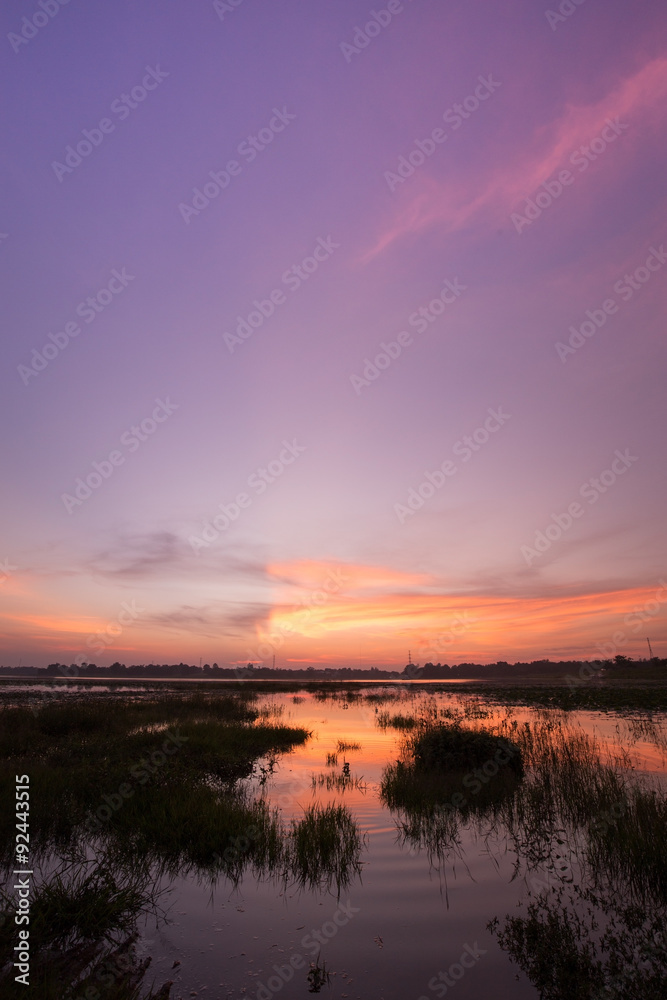 Huayyang reservoir at sunset