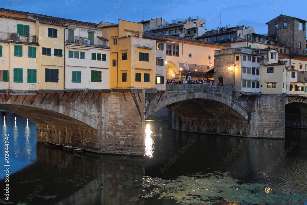 Ponte Vecchio à l'heure bleue