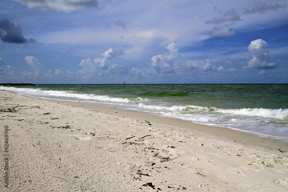 Fototapeta premium Naples florida, gulf coast beaches