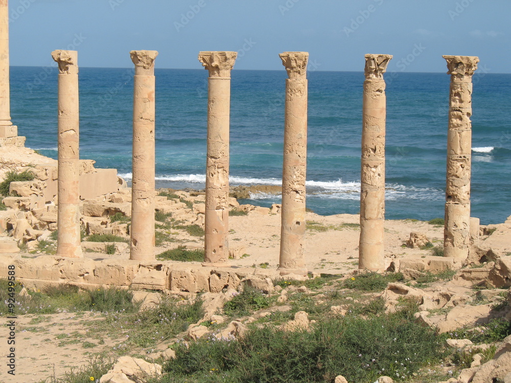 Libye, colonnes romaines à Leptis Magna
