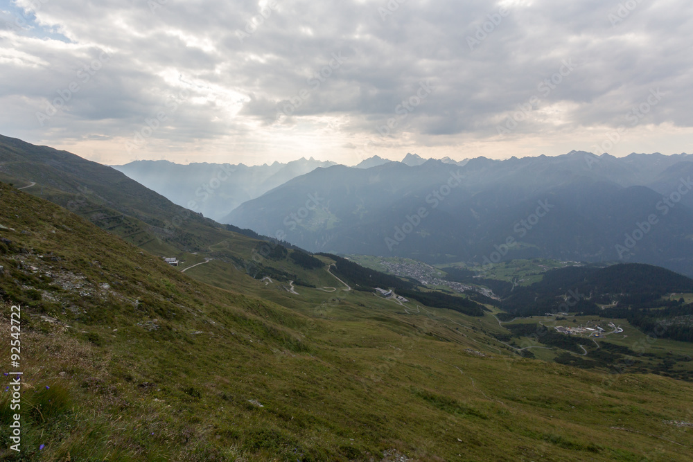 Soleil sur la vallée Soleil sur la vallée