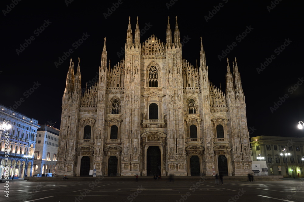 Duomo di Milano in una sera invernale
