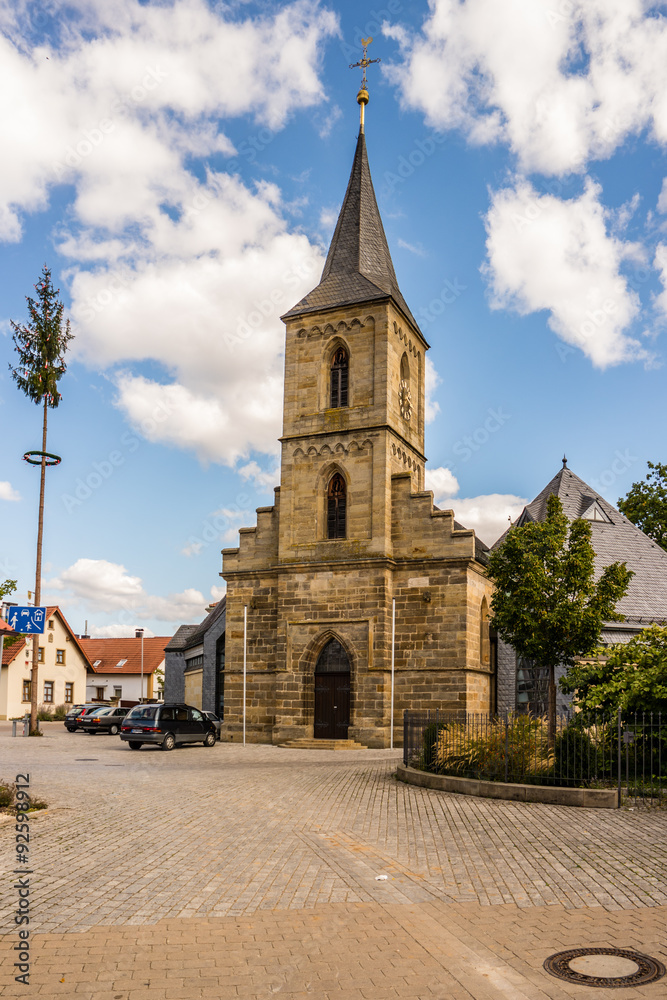  St. Peter und Paul Kirche in Kemmern 01