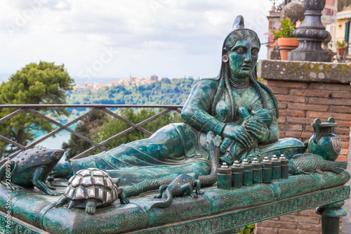 The Mother statue in nemi 2