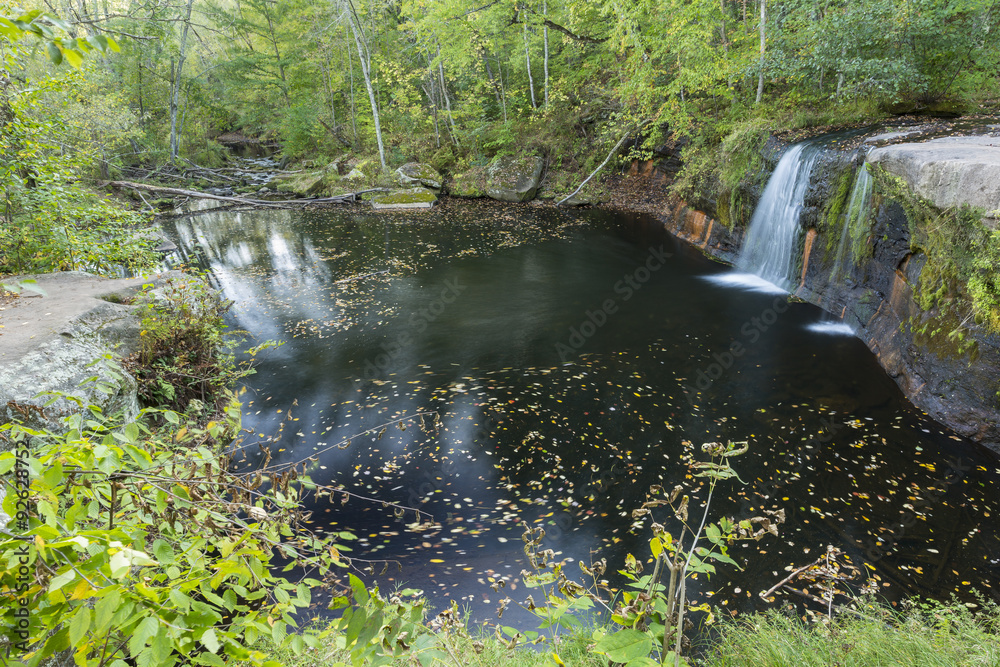 Fototapeta premium Wolf Creek Falls
