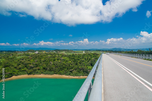 沖縄県　ワルミ大橋 photo