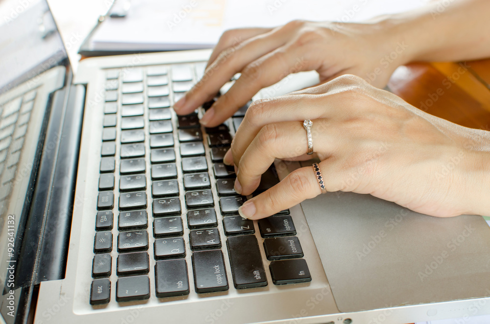 hand computer hand computer