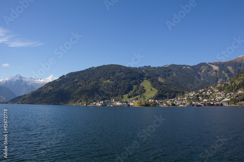 View To Zell Am See Lake Zell & Kitzsteinhorn
