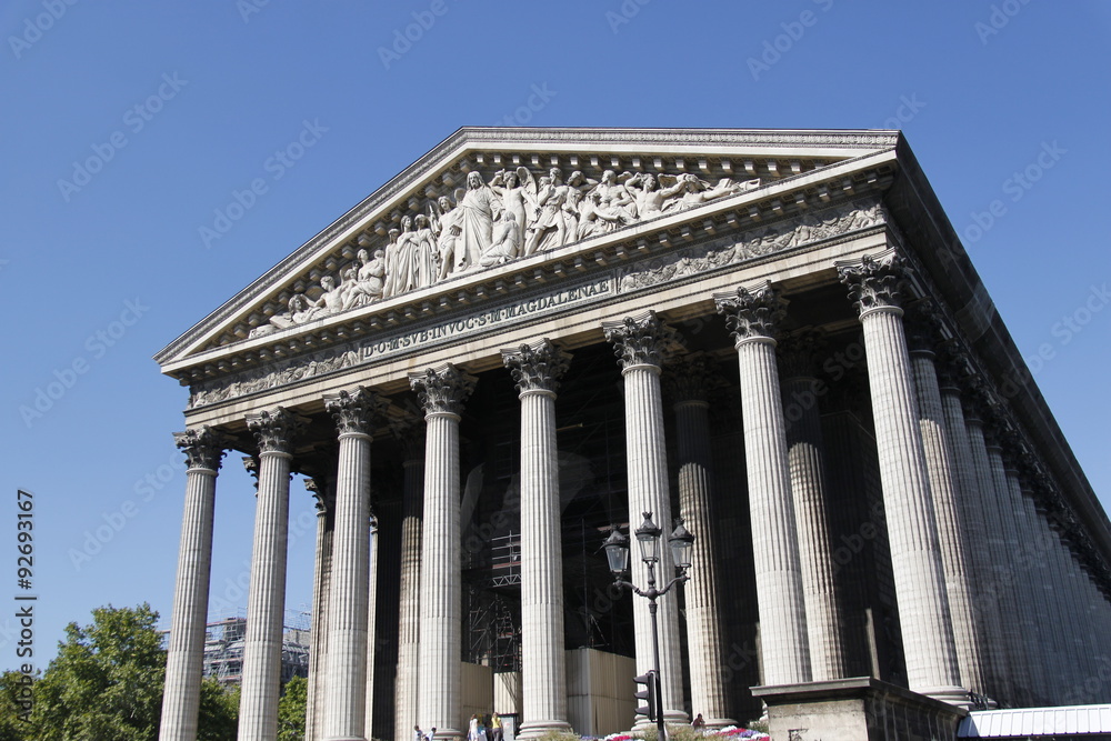 Naklejka premium Eglise de la Madeleine à Paris