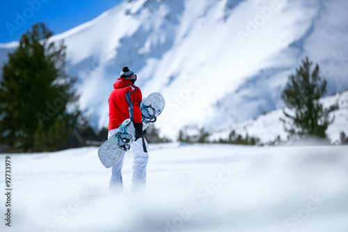 Snowboarder