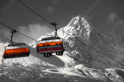 Cabin mountain lift © 300dpi