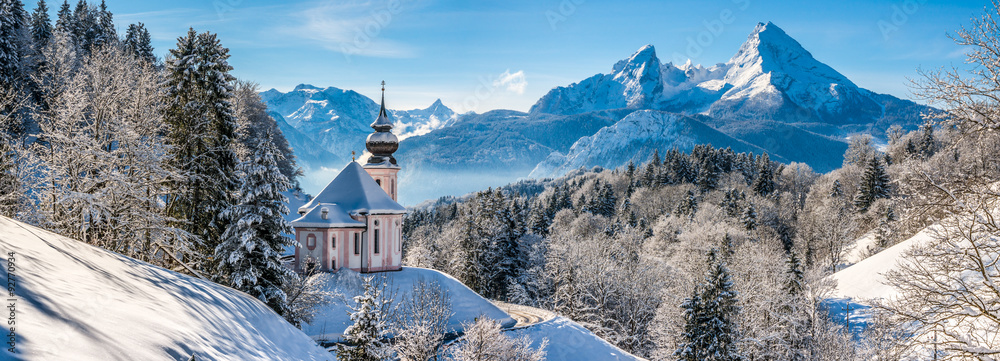 Fototapeta premium Idyllic winter landscape with chapel in the Alps, Berchtesgadener Land, Bavaria, Germany
