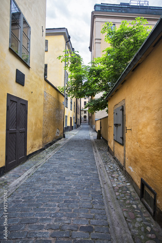 Fototapeta Naklejka Na Ścianę i Meble -  Old street in the Gamlastan area of Stockholm. Sweden.