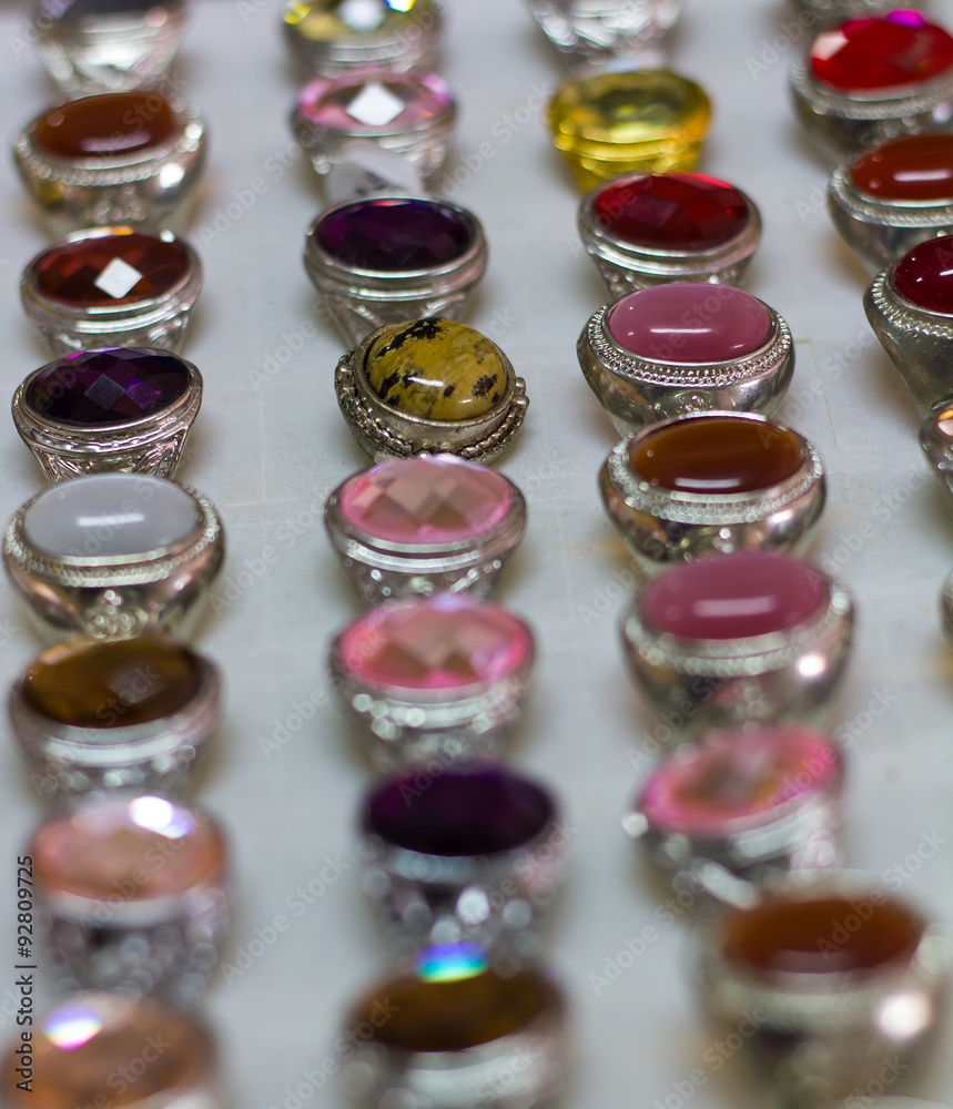 Ceramic rings round Ceramic rings round