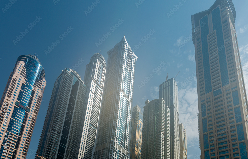 Obraz premium Dubai - AUGUST 9, 2014: Dubai Marina district on August 9 in UAE