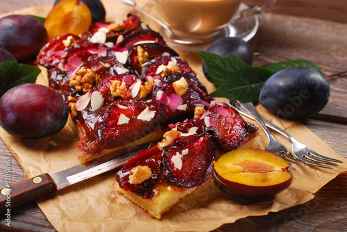 Tableau sur toile homemade plum cake with walnuts and almonds