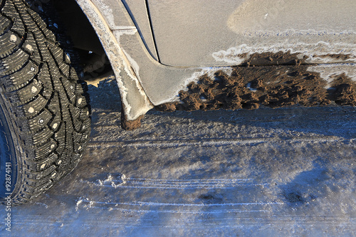 Fotografia studded tire wheel winter ice slippery