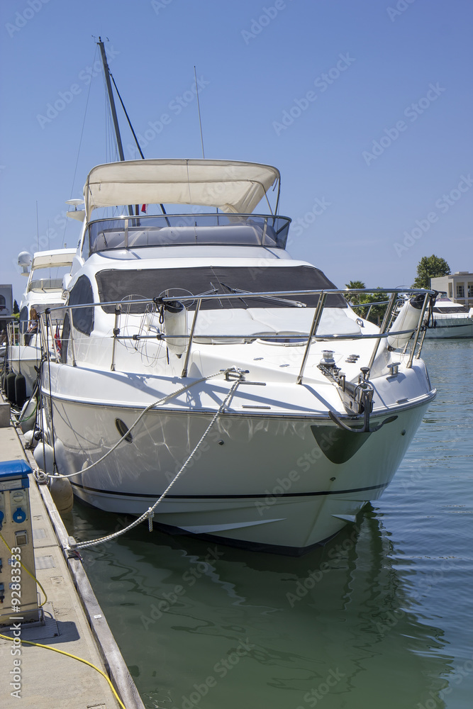 Fototapeta premium Yacht in marina