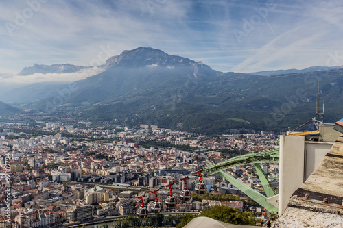 Arrivée du téléphérique du Fort de La Bastille à Grenoble